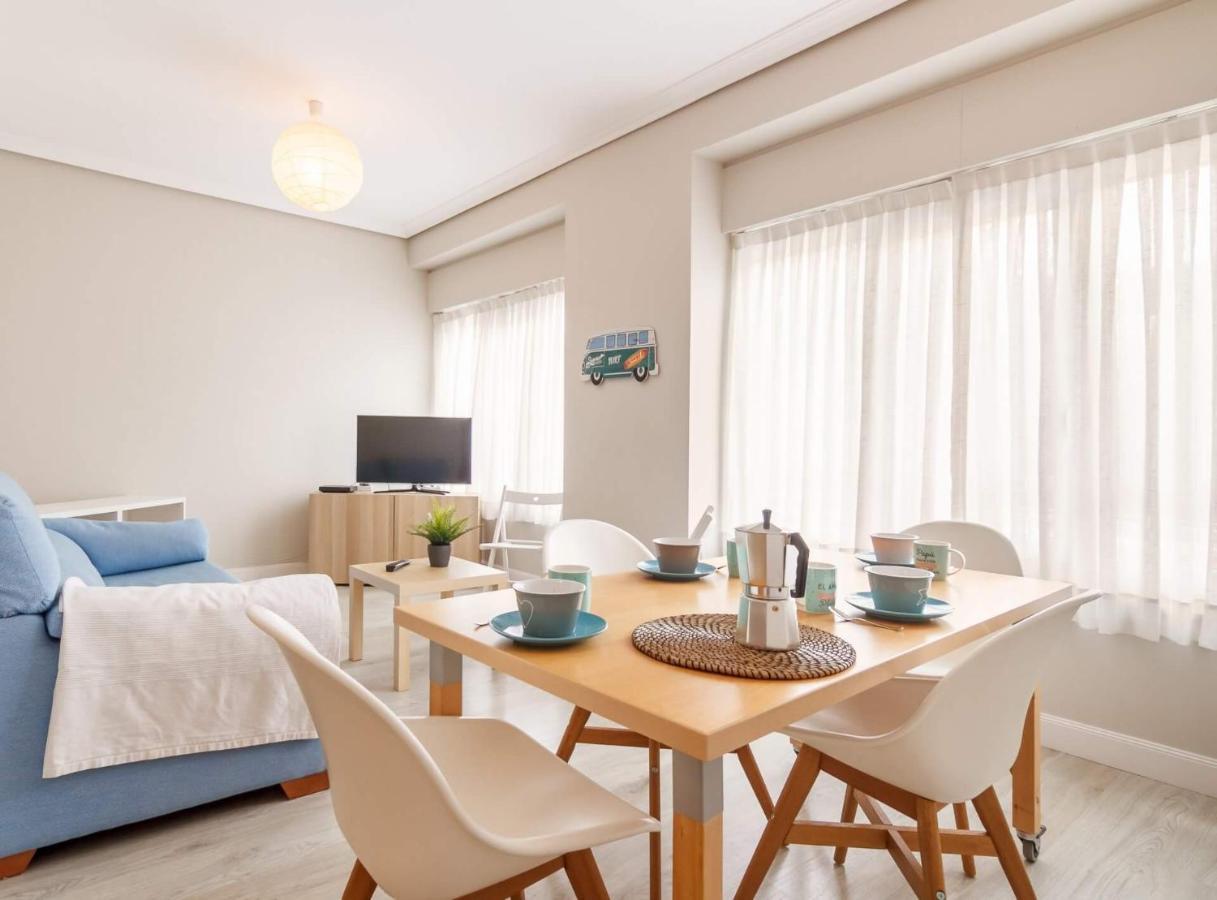 Vivienda Turistica De Prestancia Junto A La Ria De Nervion Bilbau Exterior foto