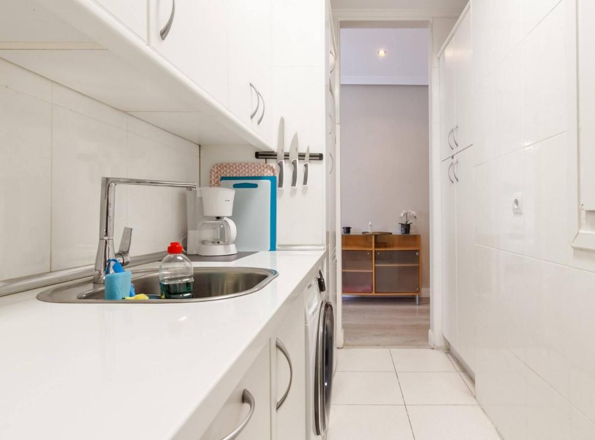 Vivienda Turistica De Prestancia Junto A La Ria De Nervion Bilbau Exterior foto