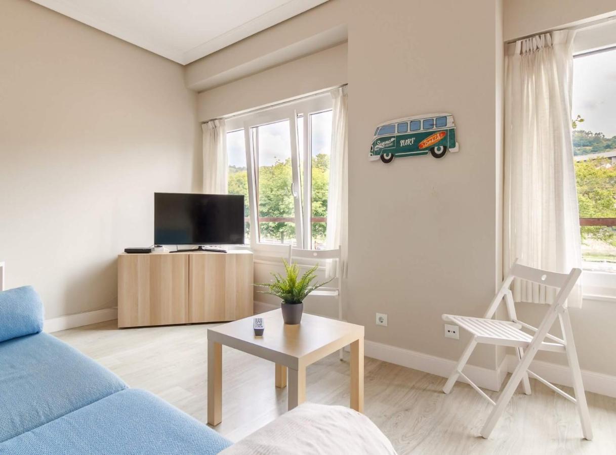 Vivienda Turistica De Prestancia Junto A La Ria De Nervion Bilbau Exterior foto